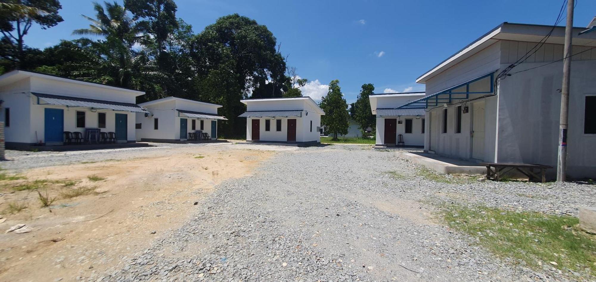 Chalet Meroloh Kuala Kangsar Exterior photo