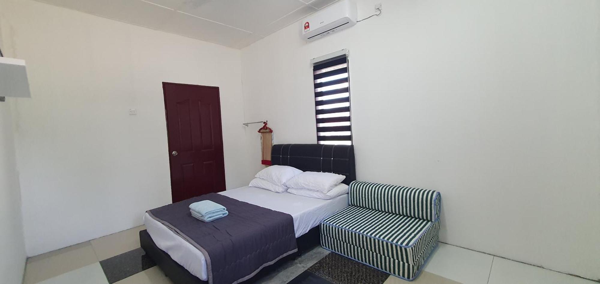 Chalet Meroloh Kuala Kangsar Exterior photo